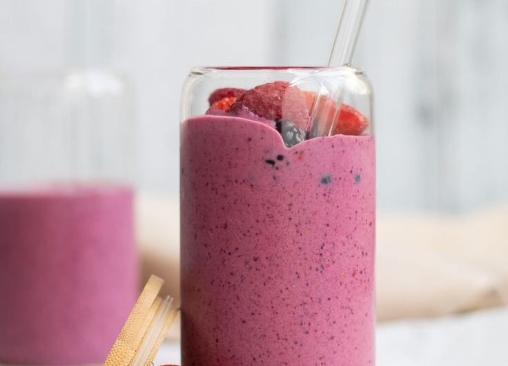 Frozen Mixed Berry Smoothie